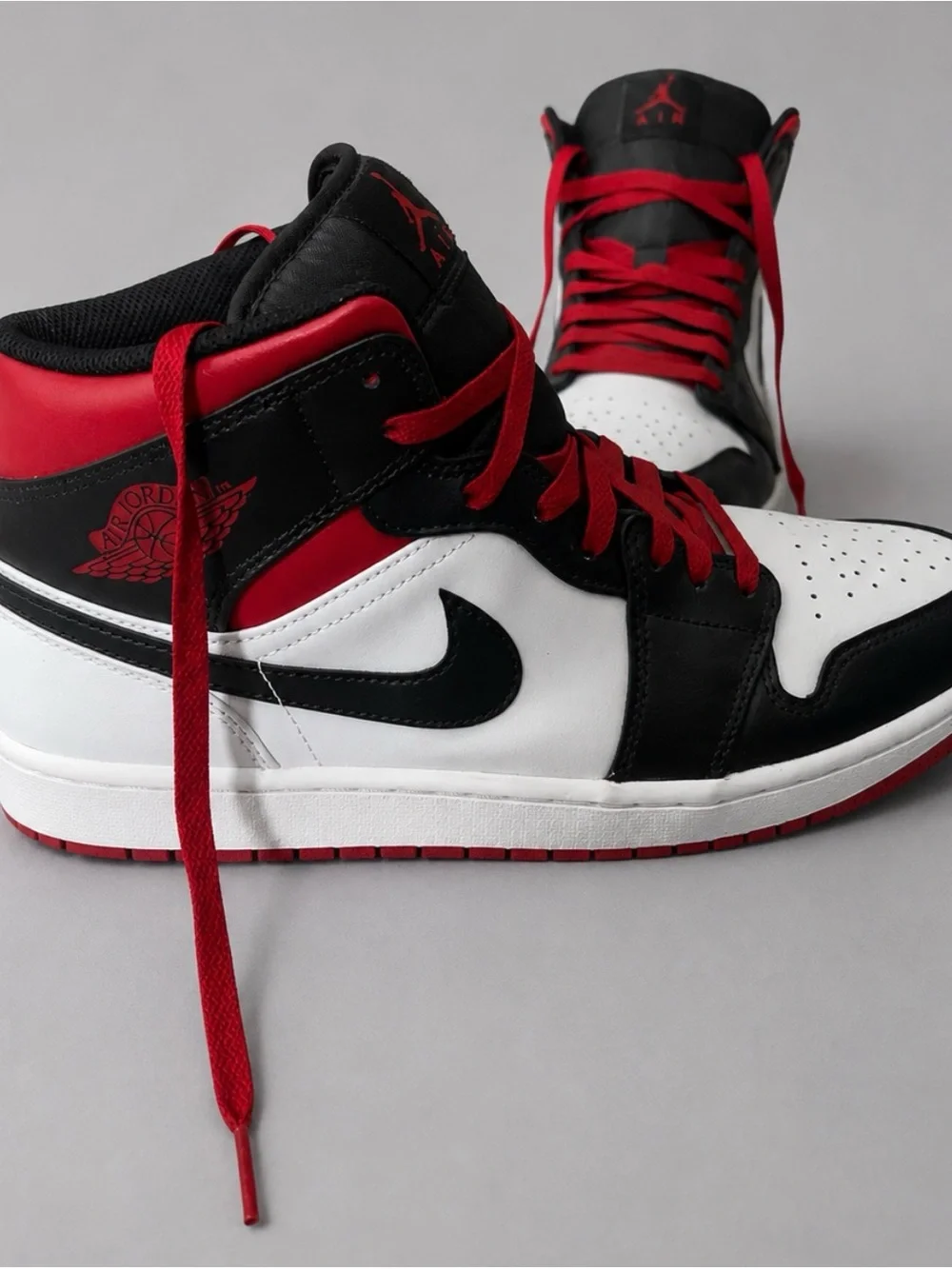 air jordan 1 in red white and black free shipping